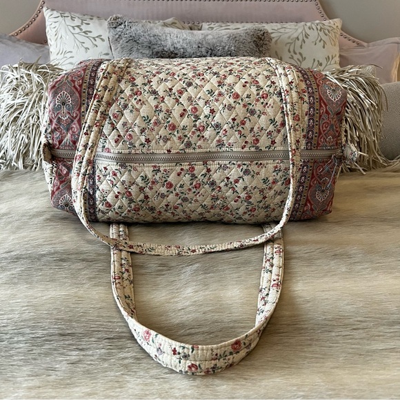 Vintage VERA BRADLEY Cream 1985 Large Duffle Bag Pink Floral Cottage Quilted - Picture 9 of 14
